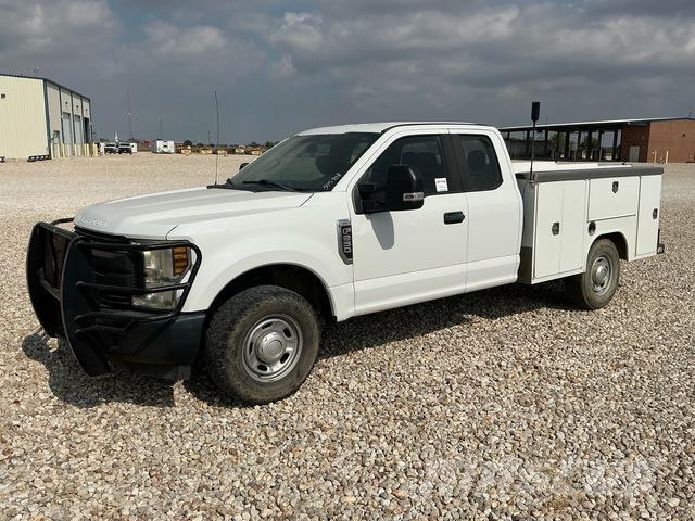 Ford F-250 Pik up kamioni