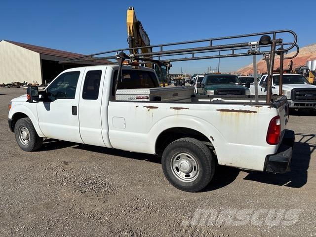 Ford F-250 Pik up kamioni