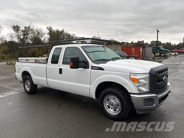 Ford F-250 Pik up kamioni