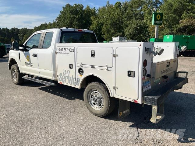 Ford F-250 Pik up kamioni