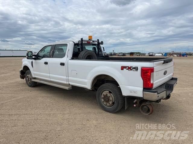 Ford F-350 Ostalo
