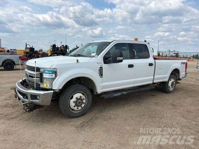 Ford F-350 Ostalo