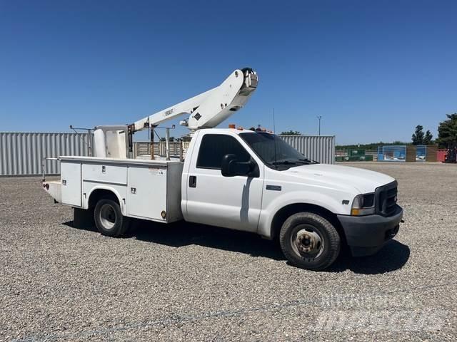 Ford F-350 Auto korpe