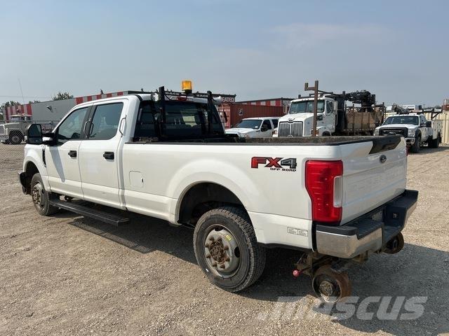 Ford F-350 Pik up kamioni