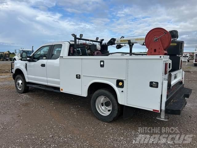 Ford F-350 Komunalna vozila za opštu namenu