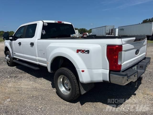 Ford F-350 Ostalo