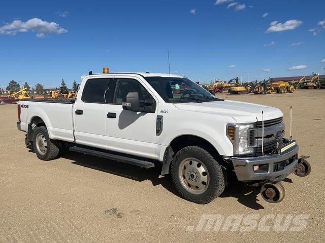 Ford F-350 Pik up kamioni