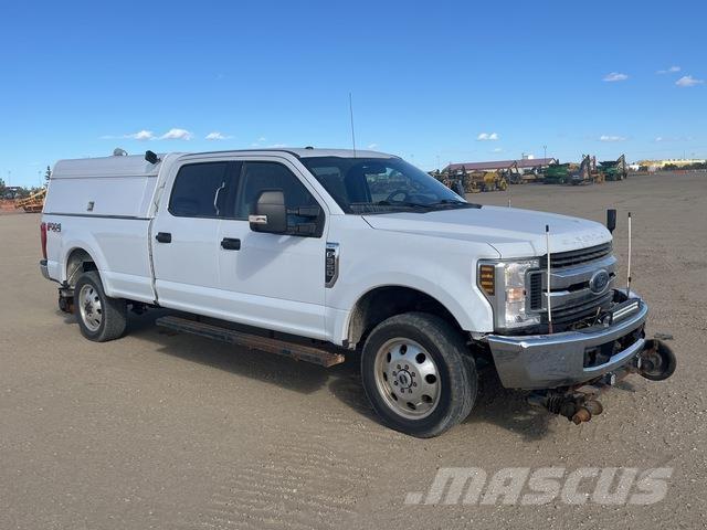 Ford F-350 Pik up kamioni