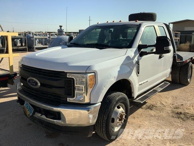 Ford F-350 Kamioni sa otvorenim sandukom