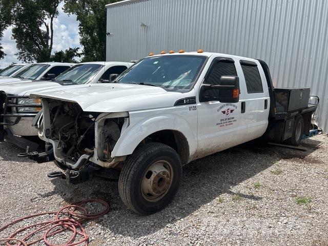 Ford F-350 Kamioni sa otvorenim sandukom