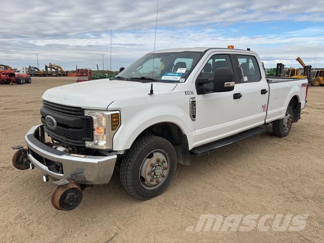 Ford F-350 Pik up kamioni