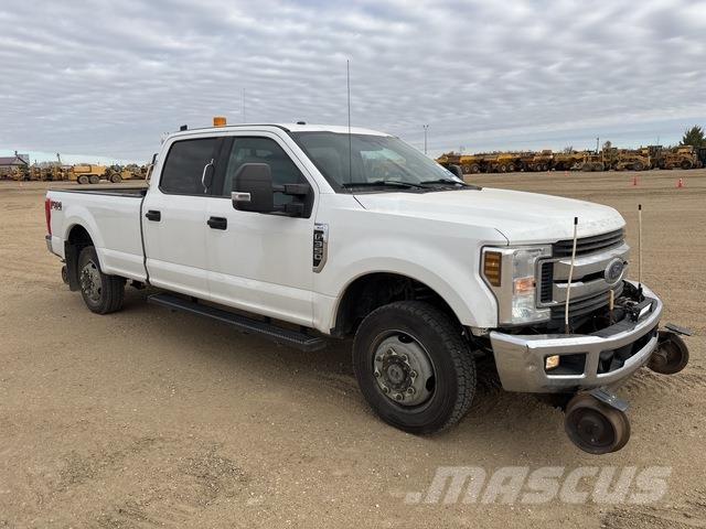 Ford F-350 Pik up kamioni