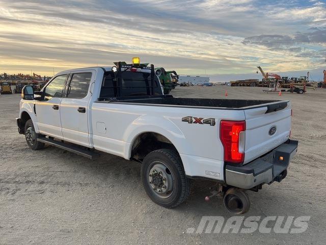 Ford F-350 Pik up kamioni