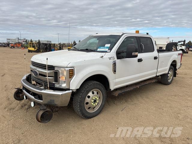 Ford F-350 Pik up kamioni