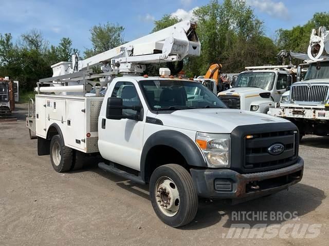 Ford F-450 Auto korpe