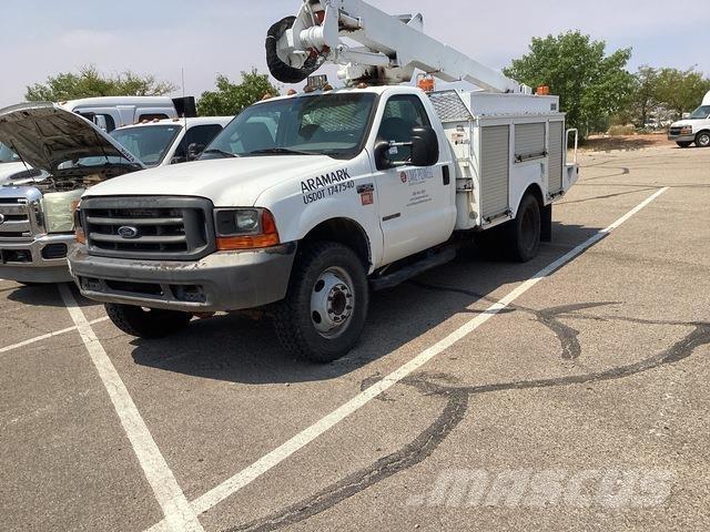Ford F-450 Auto korpe