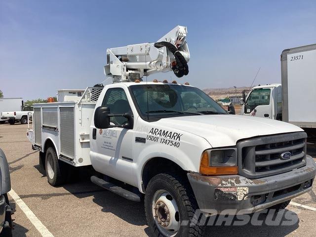 Ford F-450 Auto korpe