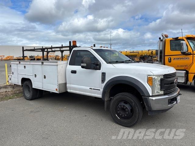 Ford F-450 Pik up kamioni