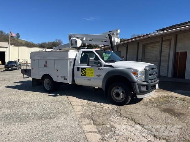 Ford F-550 Auto korpe