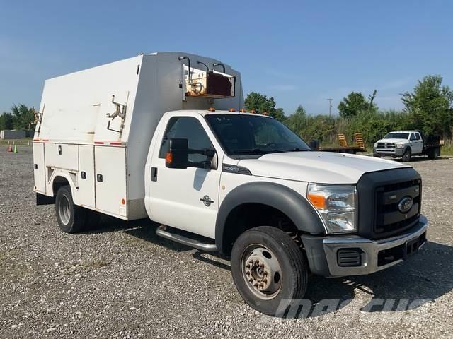 Ford F-550 Pik up kamioni