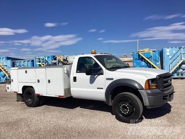 Ford F-550 Pik up kamioni