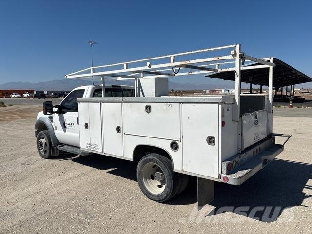 Ford F-550 Pik up kamioni