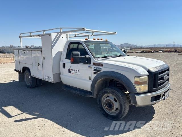 Ford F-550 Pik up kamioni