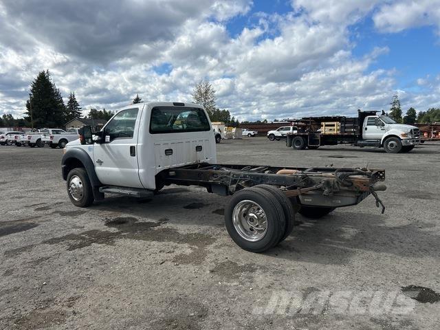 Ford F-550 Kabine i unutrašnjost
