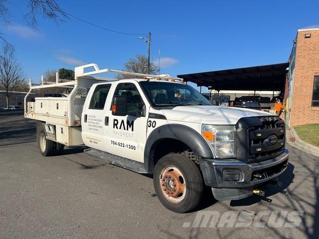 Ford F-550 Kamioni sa otvorenim sandukom