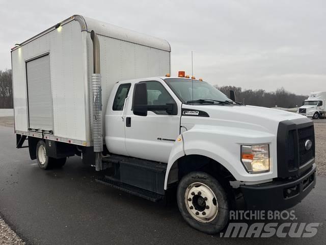 Ford F-650 Ostalo za građevinarstvo
