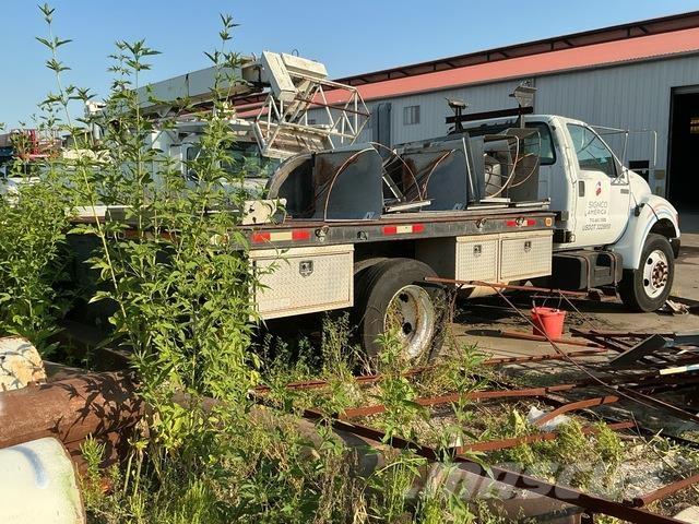 Ford F-650 Kamioni sa otvorenim sandukom