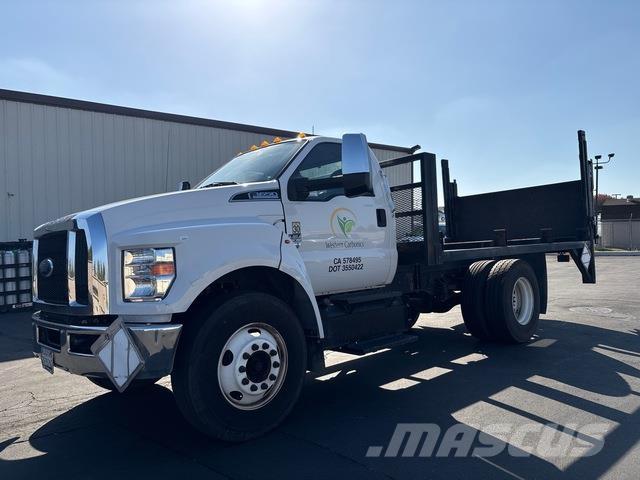Ford F-650 Kamioni sa otvorenim sandukom