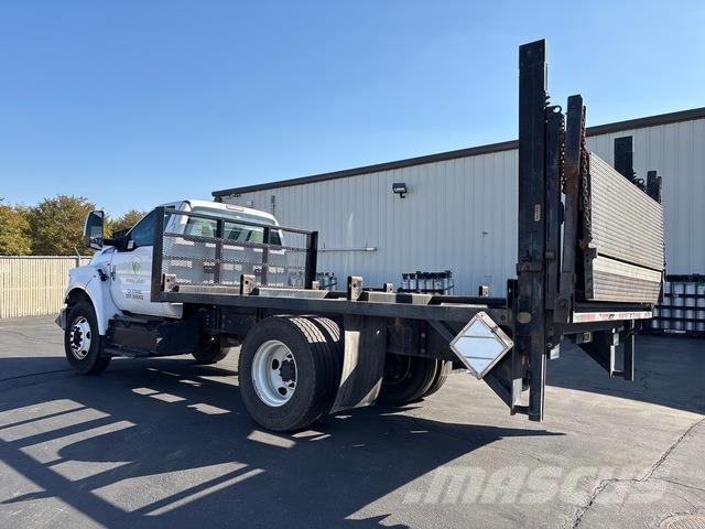 Ford F-650 Kamioni sa otvorenim sandukom