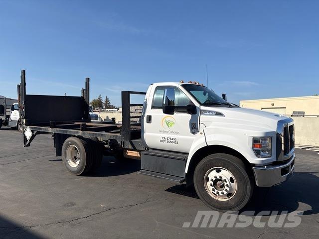 Ford F-650 Kamioni sa otvorenim sandukom