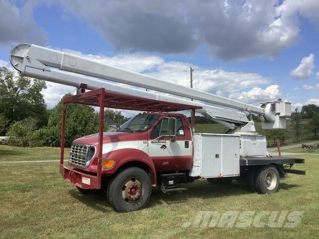 Ford F-750 Auto korpe
