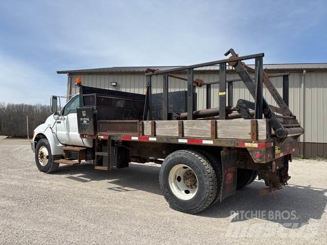 Ford F-750 Ostalo za građevinarstvo