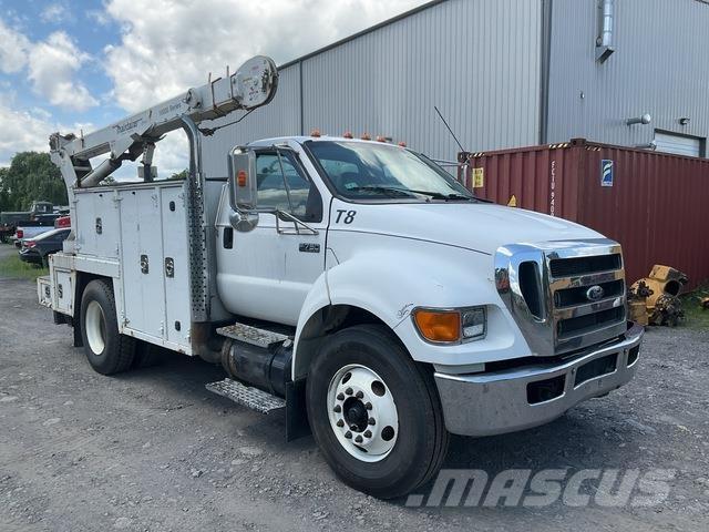 Ford F-750 Pik up kamioni