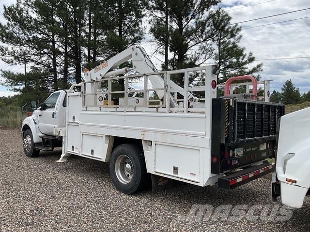 Ford F-750 Komunalna vozila za opštu namenu