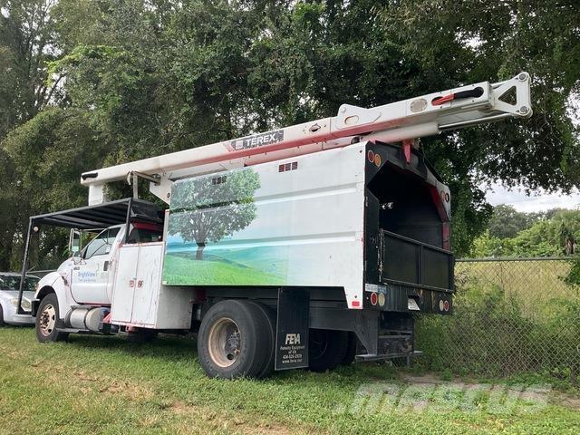 Ford F-750 Auto korpe