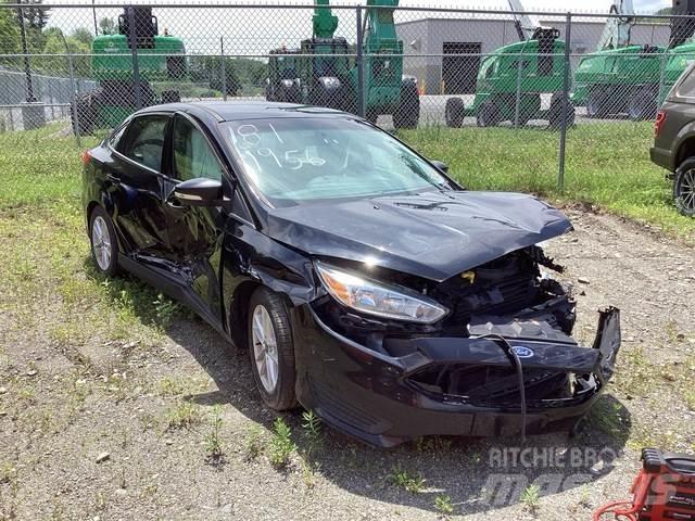 Ford Focus SE Automobili