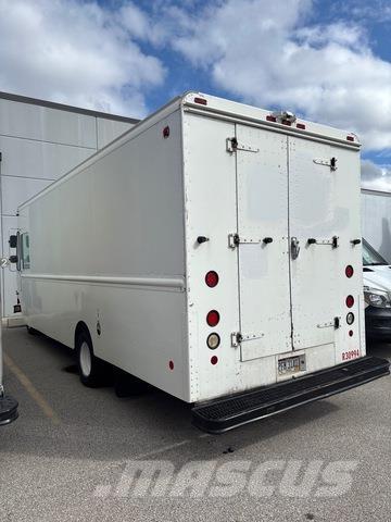 Ford Gen 1 Sanduk kombiji