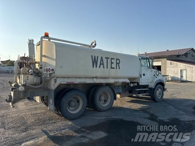 Ford LTA9000 Kamioni za vodu