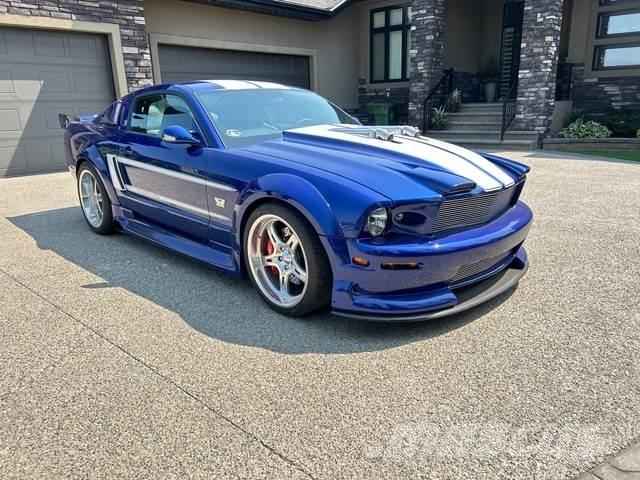 Ford Mustang Automobili