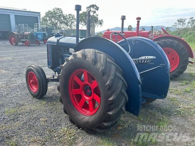 Fordson  Ostalo za građevinarstvo