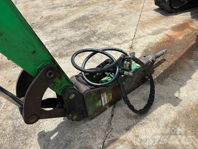 FRD FX35A Čekići
