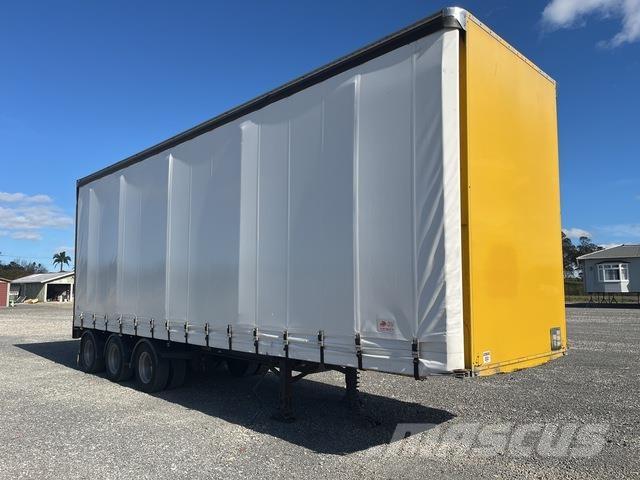 Fruehauf  Tovarne prikolice sa ciradom