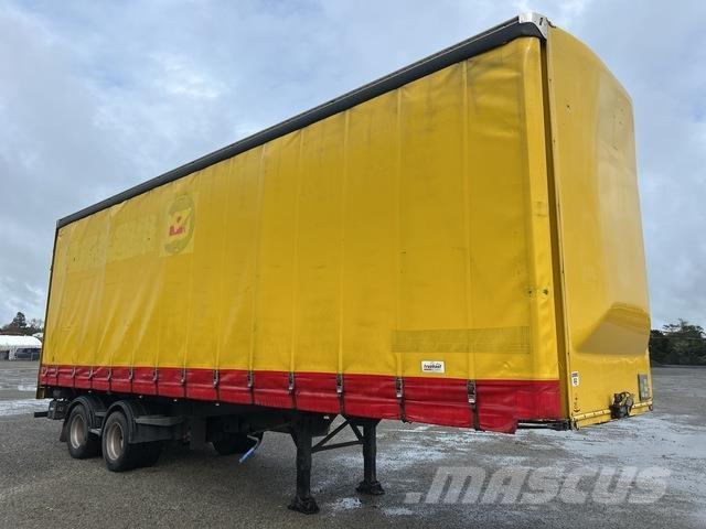 Fruehauf FBC Tovarne prikolice sa ciradom