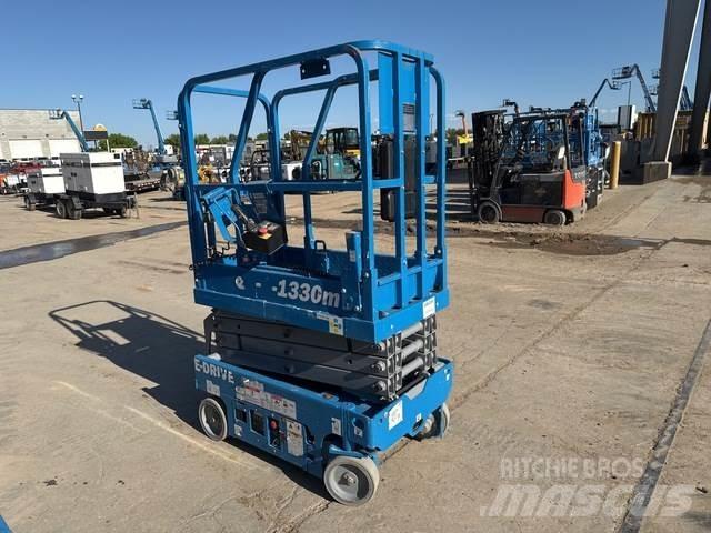 Genie GS-1330M Makazaste platforme