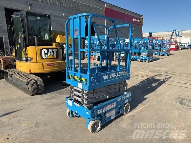 Genie GS-1330M Makazaste platforme