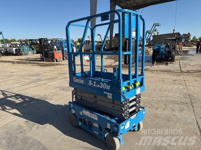 Genie GS-1330M Makazaste platforme